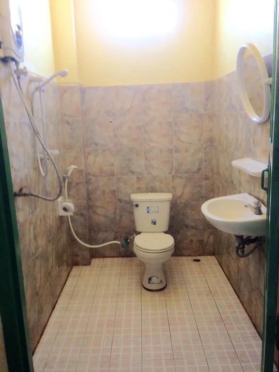 Real Vang Vieng Backpacker Hostel Zimmer foto